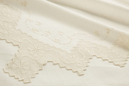 lenzuola matrimoniali lino ricamate sfilato aragona